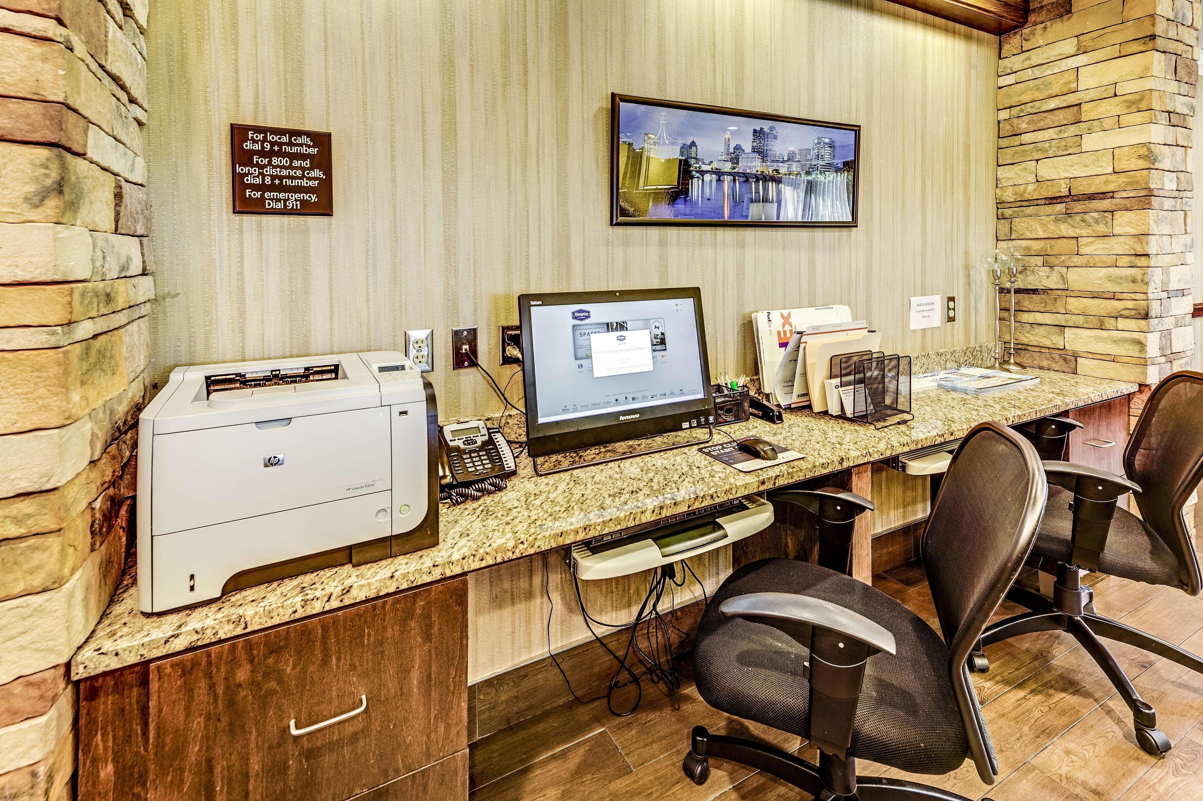 Hampton Inn Columbus I-70E/Hamilton Road Zewnętrze zdjęcie