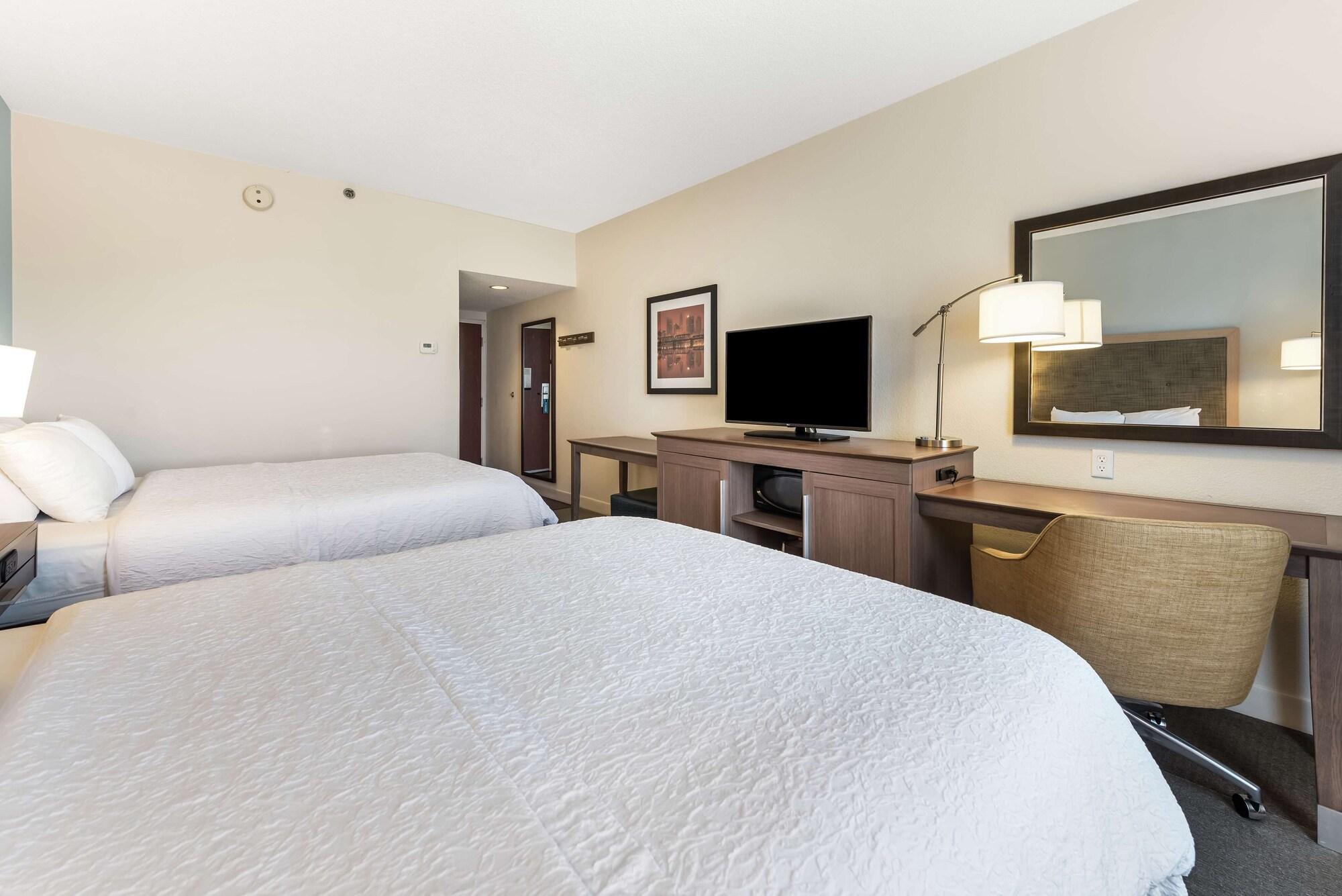 Hampton Inn Columbus I-70E/Hamilton Road Zewnętrze zdjęcie